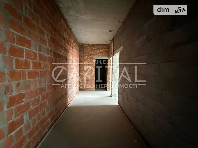 Продаж 2к квартири 76 кв. м на вул. Богатирська 32 • ID 3465