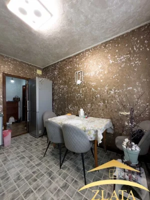Продаж 3-к квартири на Бабурці