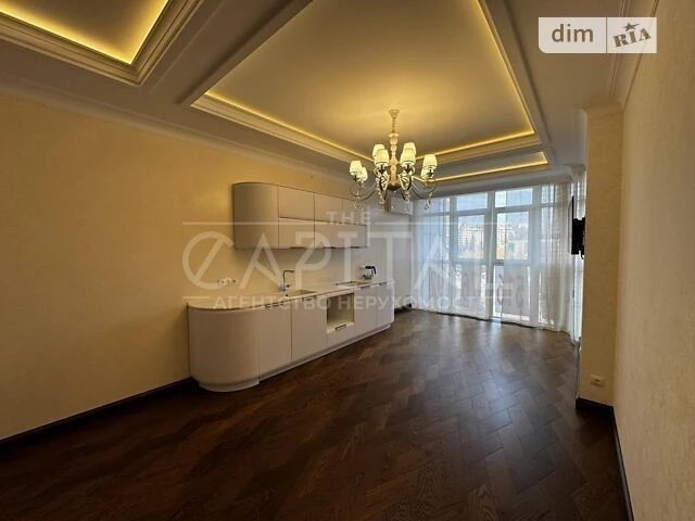 Sale of 3-room apartment 94 sq. m. on Andriy Verkhoglyada St. 11 • I