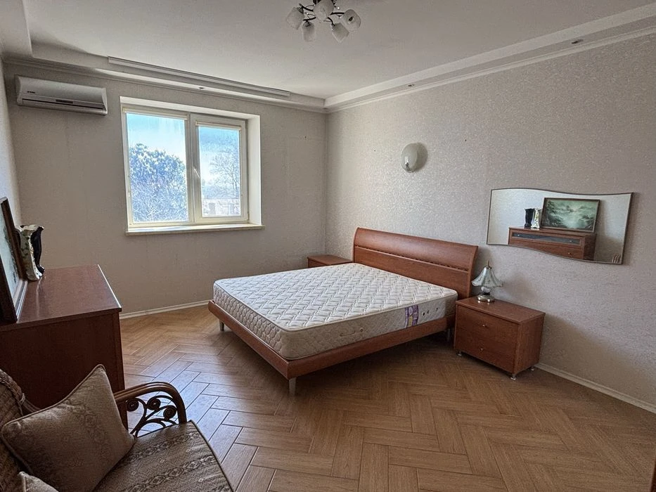 Продажа 3-х комнатной квартиры в ЖК Синяя Птица.