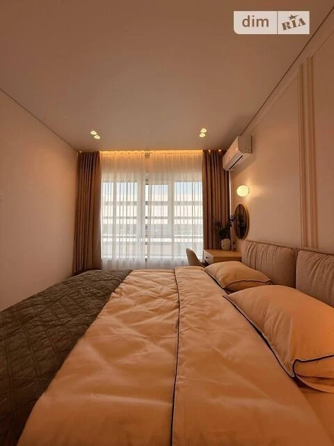 Sale of 1-room apartment 46 sq. m on Holosiivskyi Avenue 78/2 • I