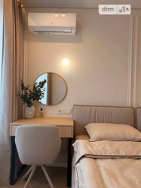 Sale of 1-room apartment 46 sq. m on Holosiivskyi Avenue 78/2 • I