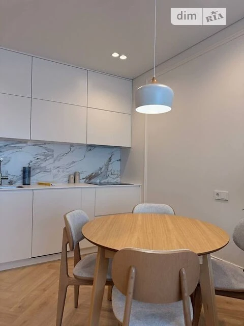 Sale of 1-room apartment 46 sq. m on Holosiivskyi Avenue 78/2 • I