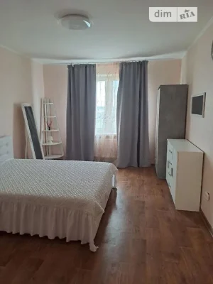 For sale 2-room apartment 78 sq. m. on Revutskoho St. 54 • ID 34724