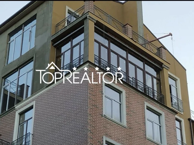 NO COMMISSION!! Felicita Residential Complex! PREMIUM! PENTHOUSE! 3 levels for sale
