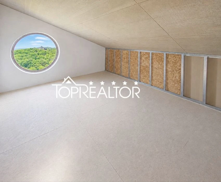 NO COMMISSION!! Felicita Residential Complex! PREMIUM! PENTHOUSE! 3 levels for sale