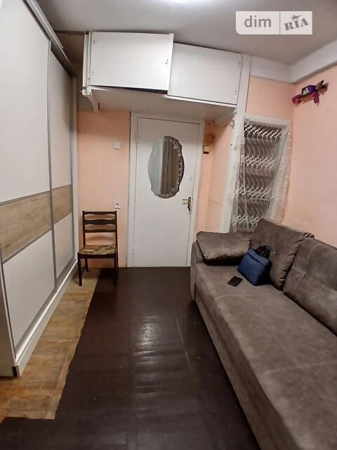 Продаж кімнати 15.5 кв. м на вул. Миропільська 35 • ID 34558