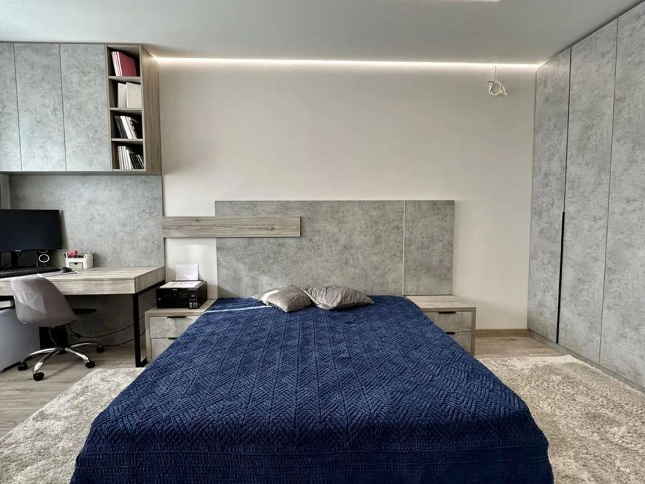 Продажа современного дома в Совиньоне, 190м², 5 соток.
