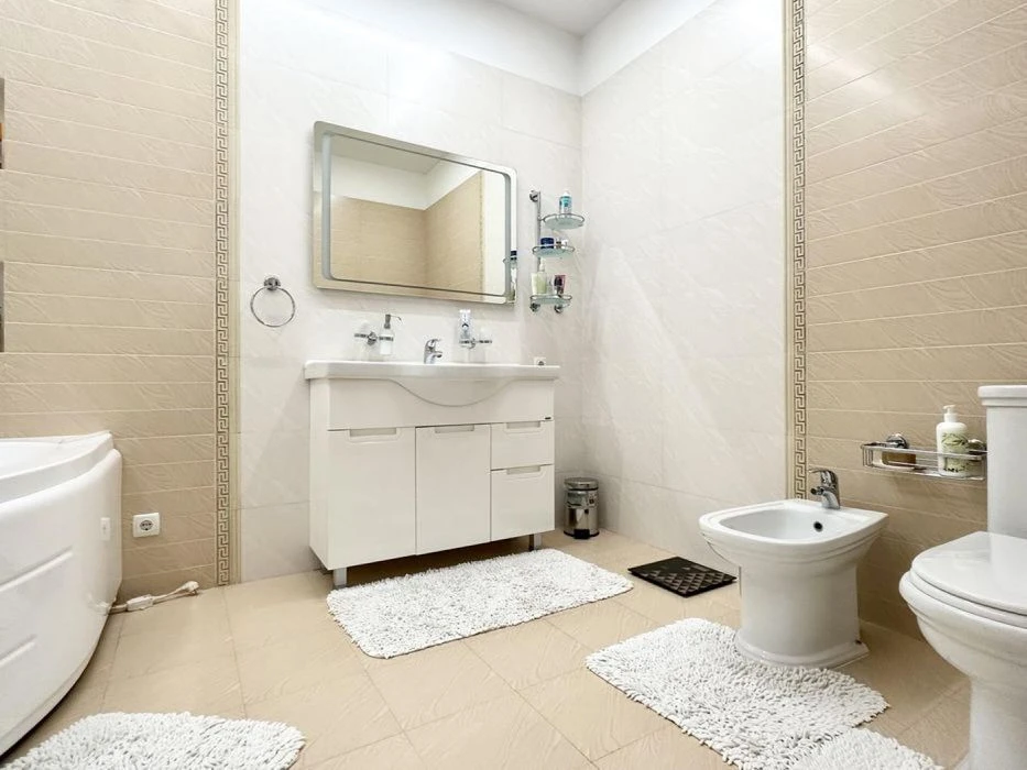 Продажа современного дома в Совиньоне, 190м², 5 соток.