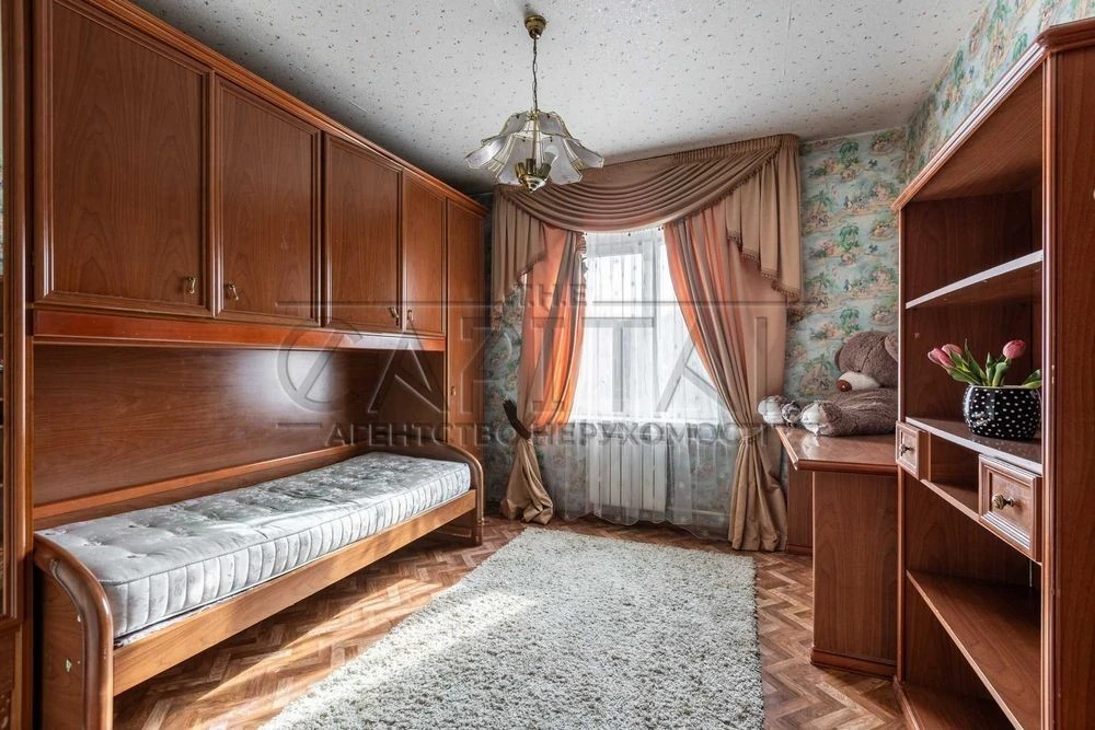 Sale of 3-room apartment 82.5 sq. m. on Mykola Lavrukhina St. 7, apt.