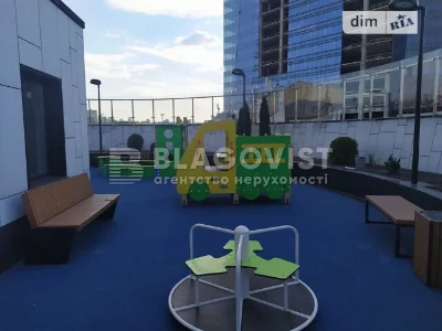 Sale of 1-room apartment 53 sq. m on Beresteyskyi Avenue 11 • ID
