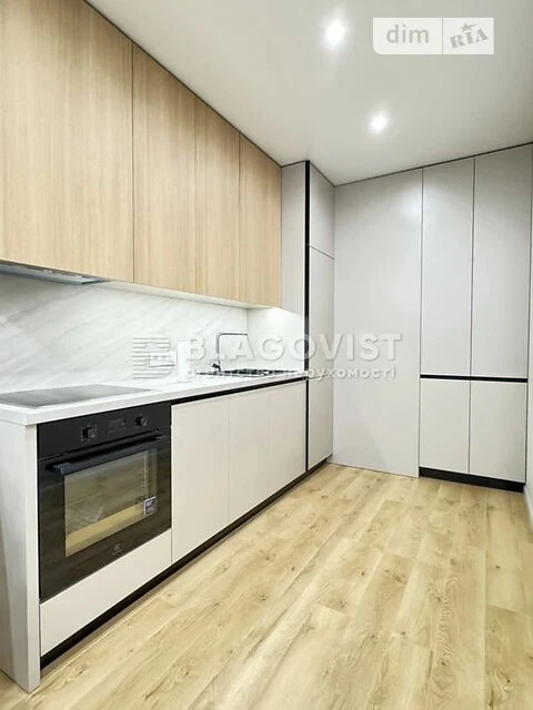 Sale of 1-room apartment 53 sq. m on Beresteyskyi Avenue 11 • ID