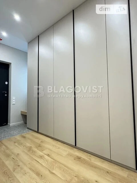 Sale of 1-room apartment 53 sq. m on Beresteyskyi Avenue 11 • ID
