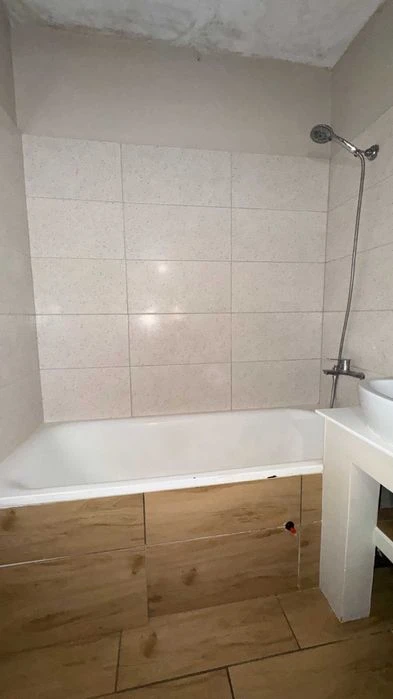 Продаж 5-кімнатної квартири, вул. Романа Шухевича, 102 м²