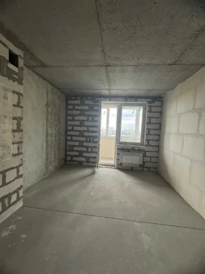 Продам 3-комн. квартиру в ЖК Вернисаж 103м без ремонта (Таи