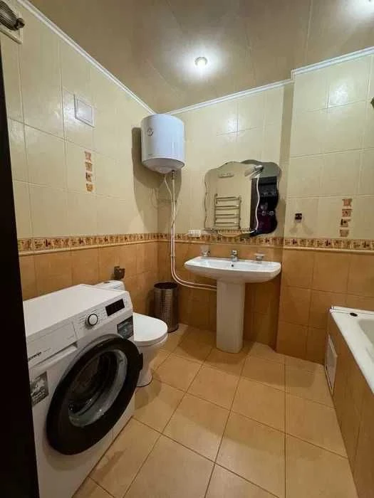 Selling a 1-room apartment of 58m2 in a NEW BUILDING ZHYTLOBUD-2, GAZ! O st.