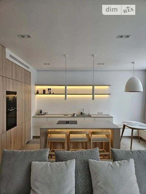 For sale 2-room apartment 87 sq. m. on Saperne Pole st. 3 • ID 3468
