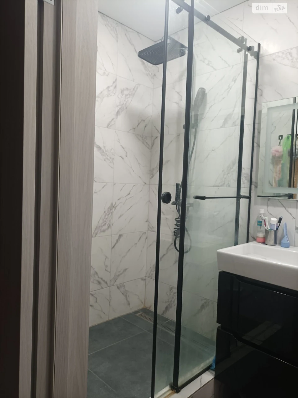 Продажа квартиры Титова.