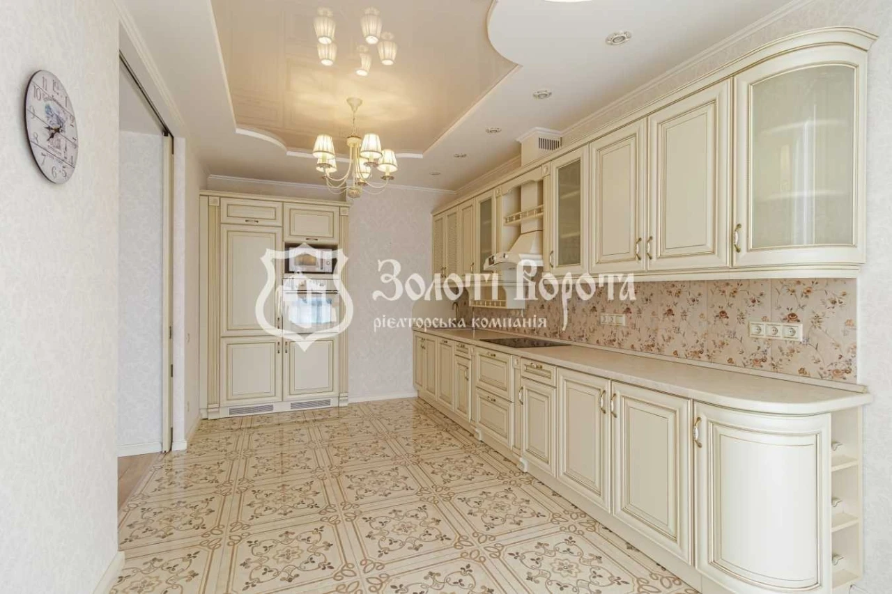 Sale of a 3-room apartment of 94.2 m², Marshala Malinovsky u