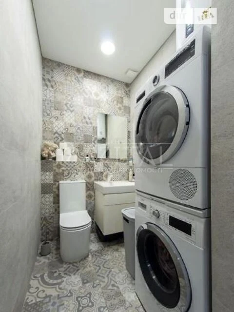 Sale of 3-room apartment 79 sq. m. on Kazymira Malevicha st. 48 • I