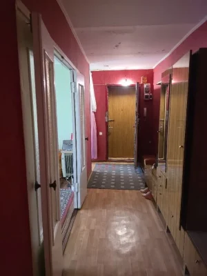 Продам 3х комнату квартиру на Бородинском