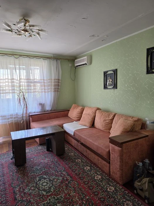 Продам 3х комнату квартиру на Бородинском