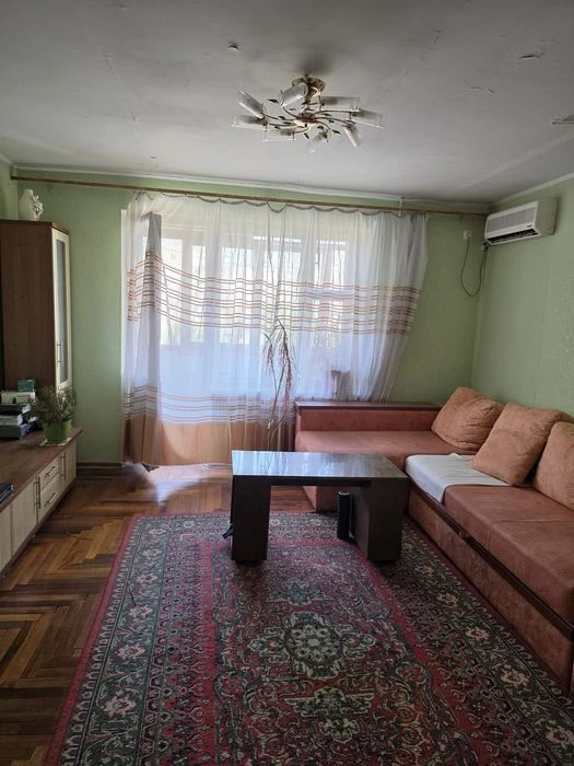 Продам 3х комнату квартиру на Бородинском