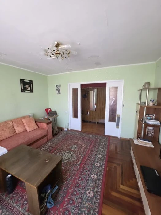 Продам 3х комнату квартиру на Бородинском