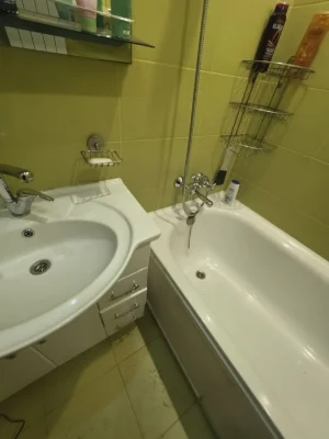 Продам 3х комнату квартиру на Бородинском
