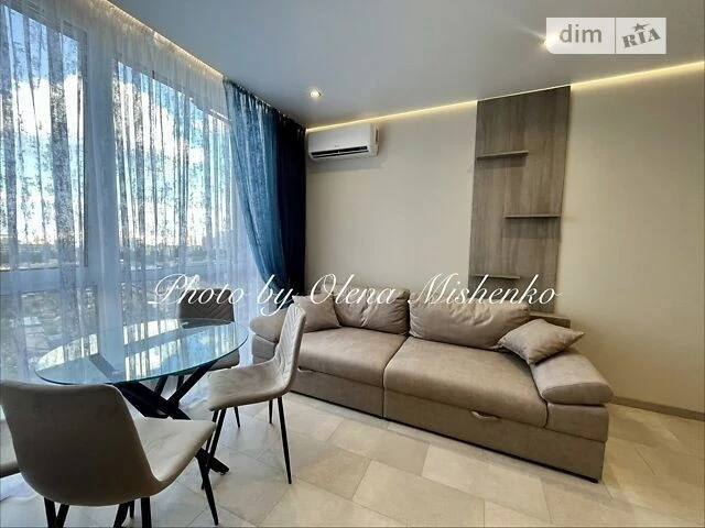 For sale 1-room apartment 49 sq. m. on Prychalna Street 12 • ID 346986