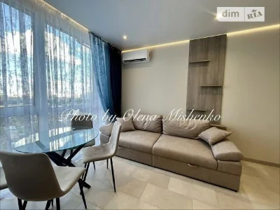 For sale 1-room apartment 49 sq. m. on Prychalna Street 12 • ID 346986