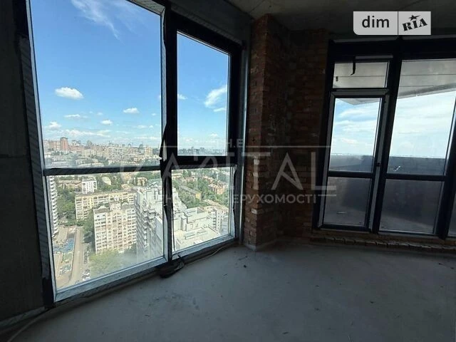 Продажа 3к квартиры 118 кв. м по ул. Андрея Верхосмотра 4Б •