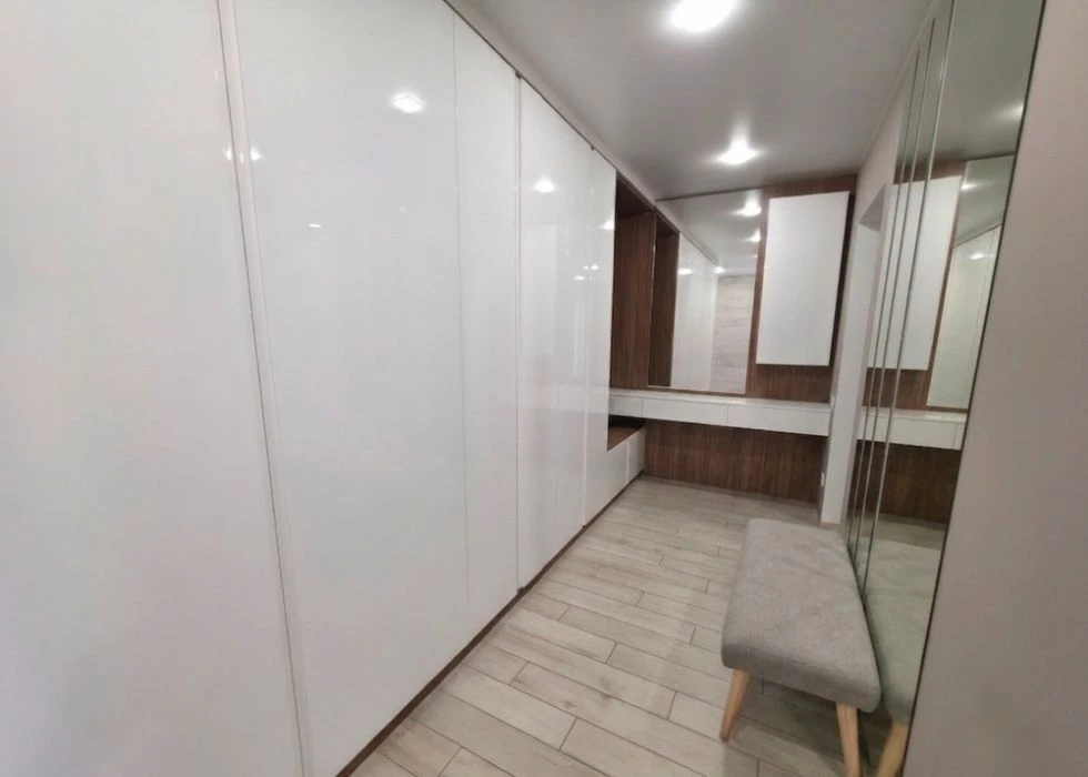 Продажа шикарной квартиры ЖК МОЛОДЁЖНЫЙ,  Ломовский