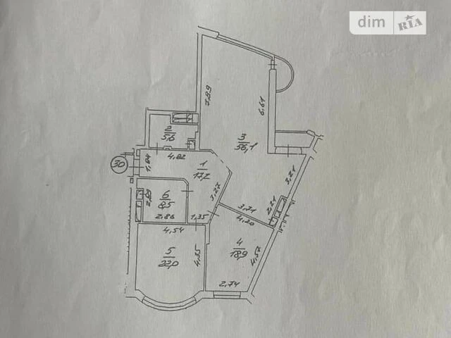 Продаж 3к квартири 130 кв. м на вул. Старонаводницька 6Б • I