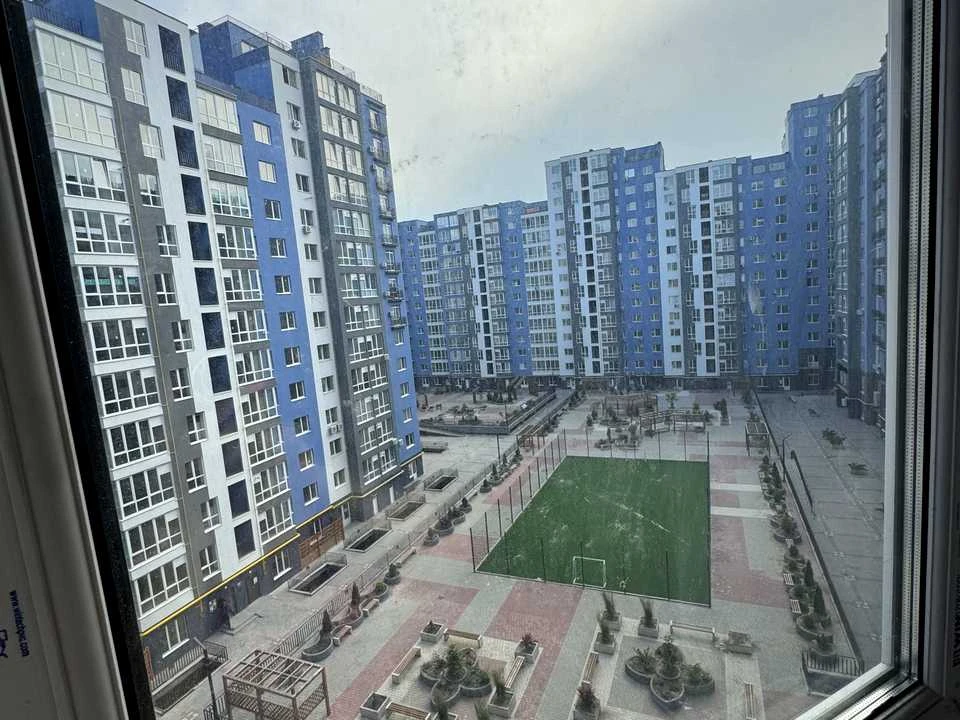 Квартира. Ивано-Франковск, Княгинин ул., (Дом 17)