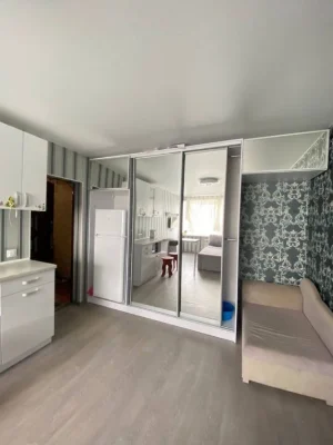 Urgent. Owner. Selling an apartment with new renovation, furniture