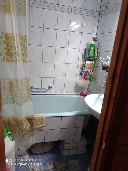 I will sell a 4-room apartment