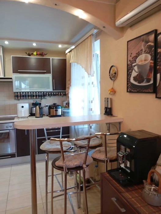 For sale 3-room apartment P. Bolbochan, behind Rost