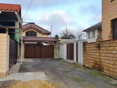 Дом. Одесса, Глинки