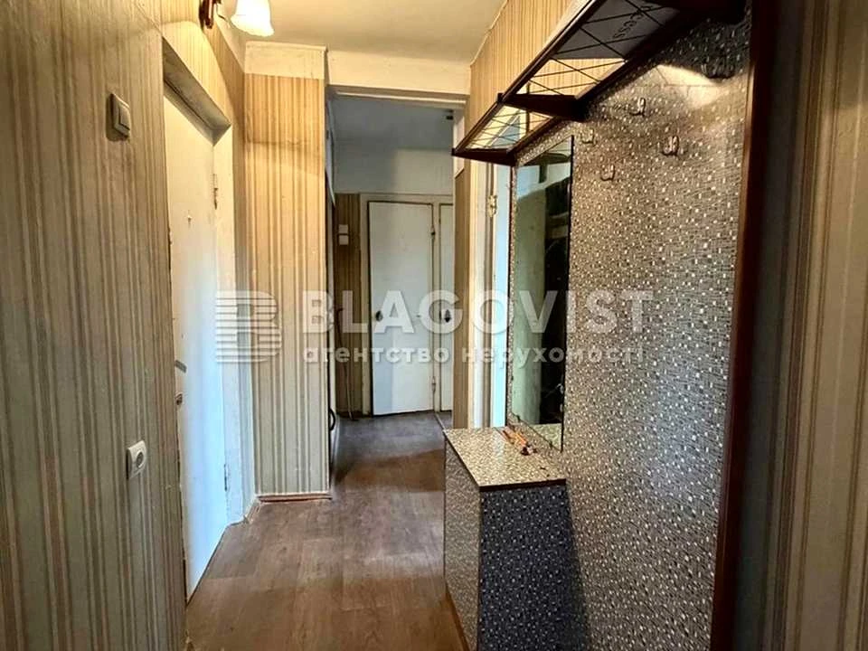 Apartment. Kyiv, Velyka Vasylkivska St. (Chervonoarmiyska)
