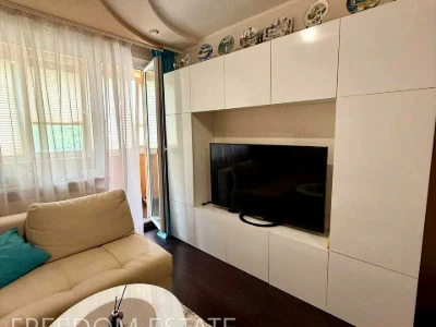 Apartment. Kharkiv, Gvardeytsiv-Shyronintsiv st.