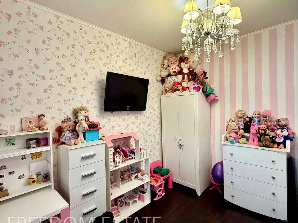 Apartment. Kharkiv, Gvardeytsiv-Shyronintsiv st.