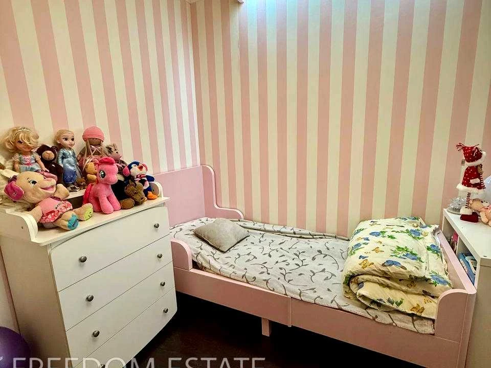 Apartment. Kharkiv, Gvardeytsiv-Shyronintsiv st.