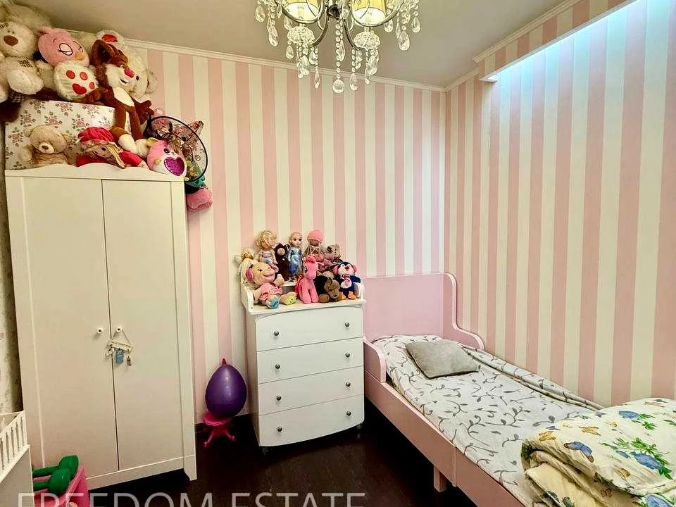 Apartment. Kharkiv, Gvardeytsiv-Shyronintsiv st.