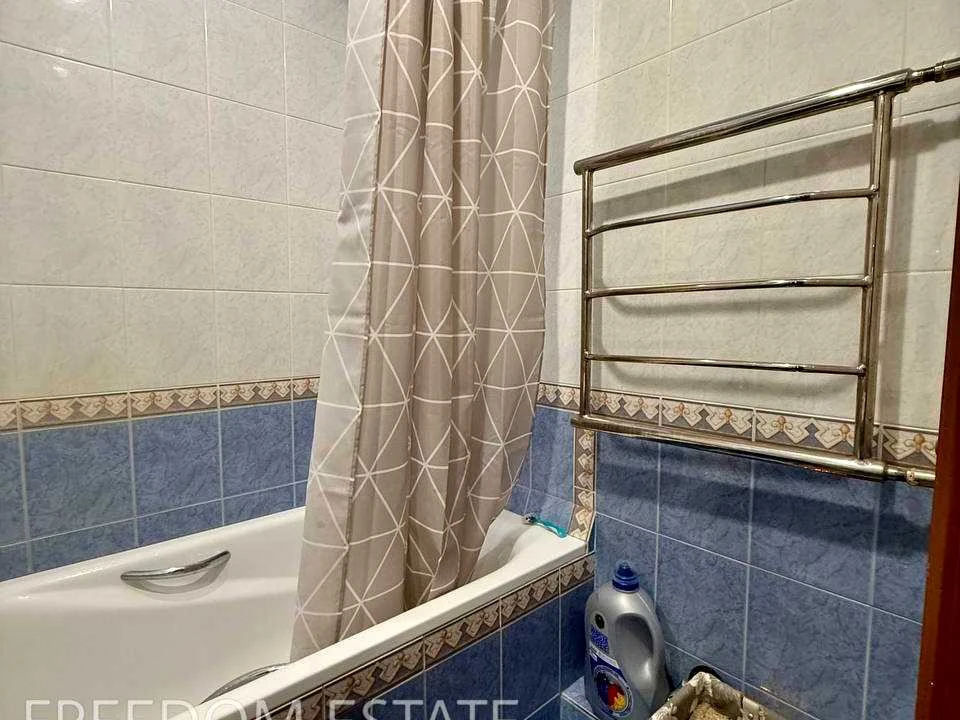 Apartment. Kharkiv, Gvardeytsiv-Shyronintsiv st.