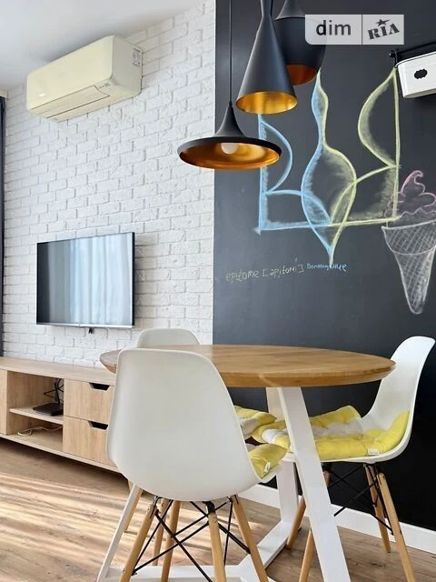 Sale of 2-room apartment 60.2 sq. m. on Yuliya Zdanovskaya St. 34A •