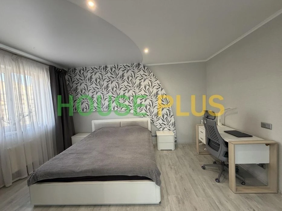 For sale 2-room apartment 90m2 residential complex Crystal Springs Feofaniya