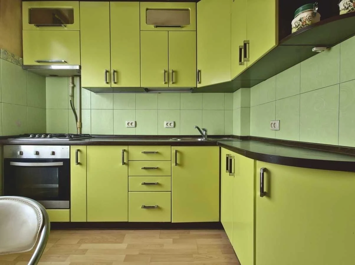 2-room apartment 52.4 m² for sale, Raduzhnaya St., 71