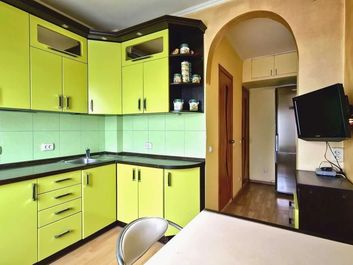 2-room apartment 52.4 m² for sale, Raduzhnaya St., 71