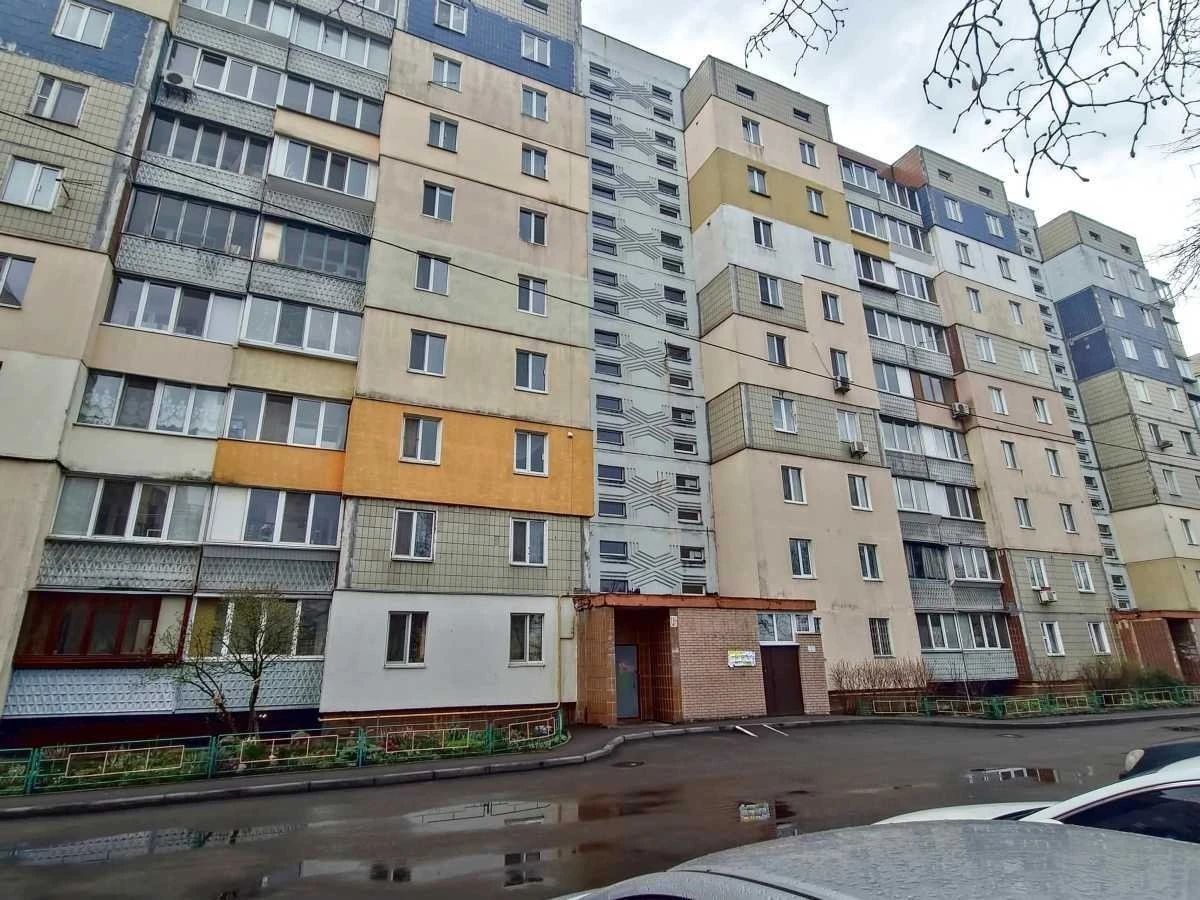 2-room apartment 52.4 m² for sale, Raduzhnaya St., 71